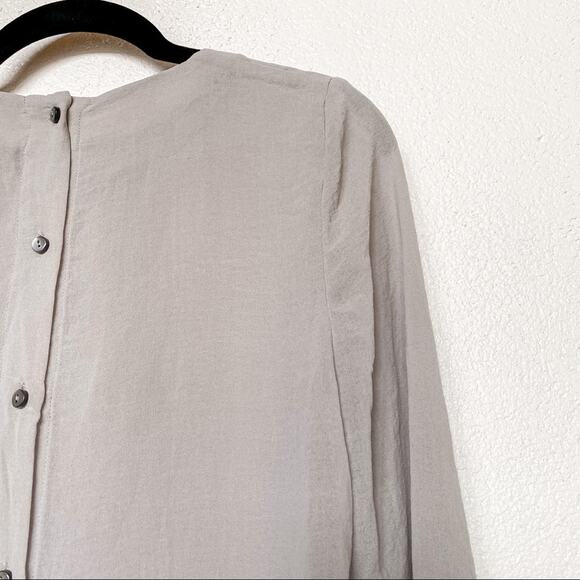 Rodebjer Sheer Pleat Front Button Back Blouse Size Small - Picture 11 of 11